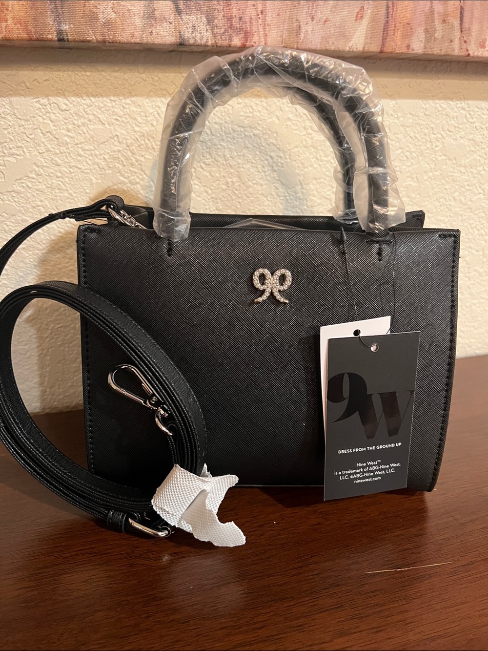 NWT, Nine West Eliora Pearl Mini Satchel with Optional Crossbody Strap. - Picture 2 of 9
